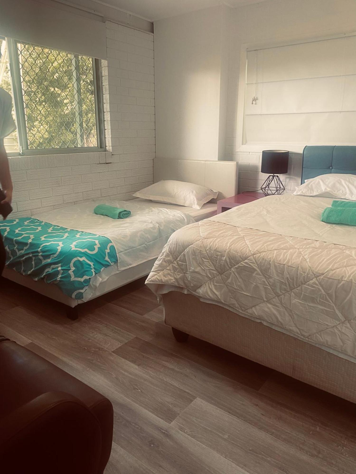 Yny Guest House Waterford Екстер'єр фото