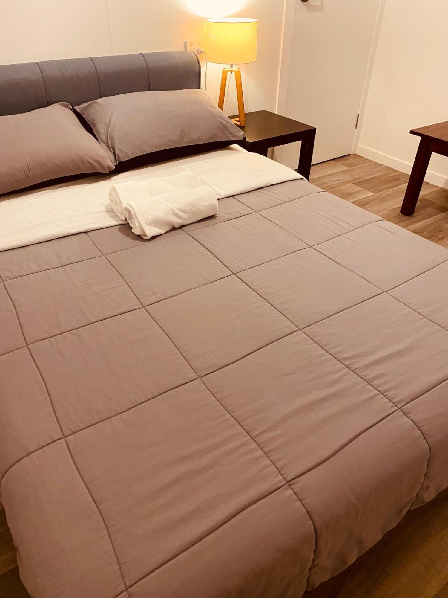 Yny Guest House Waterford Екстер'єр фото