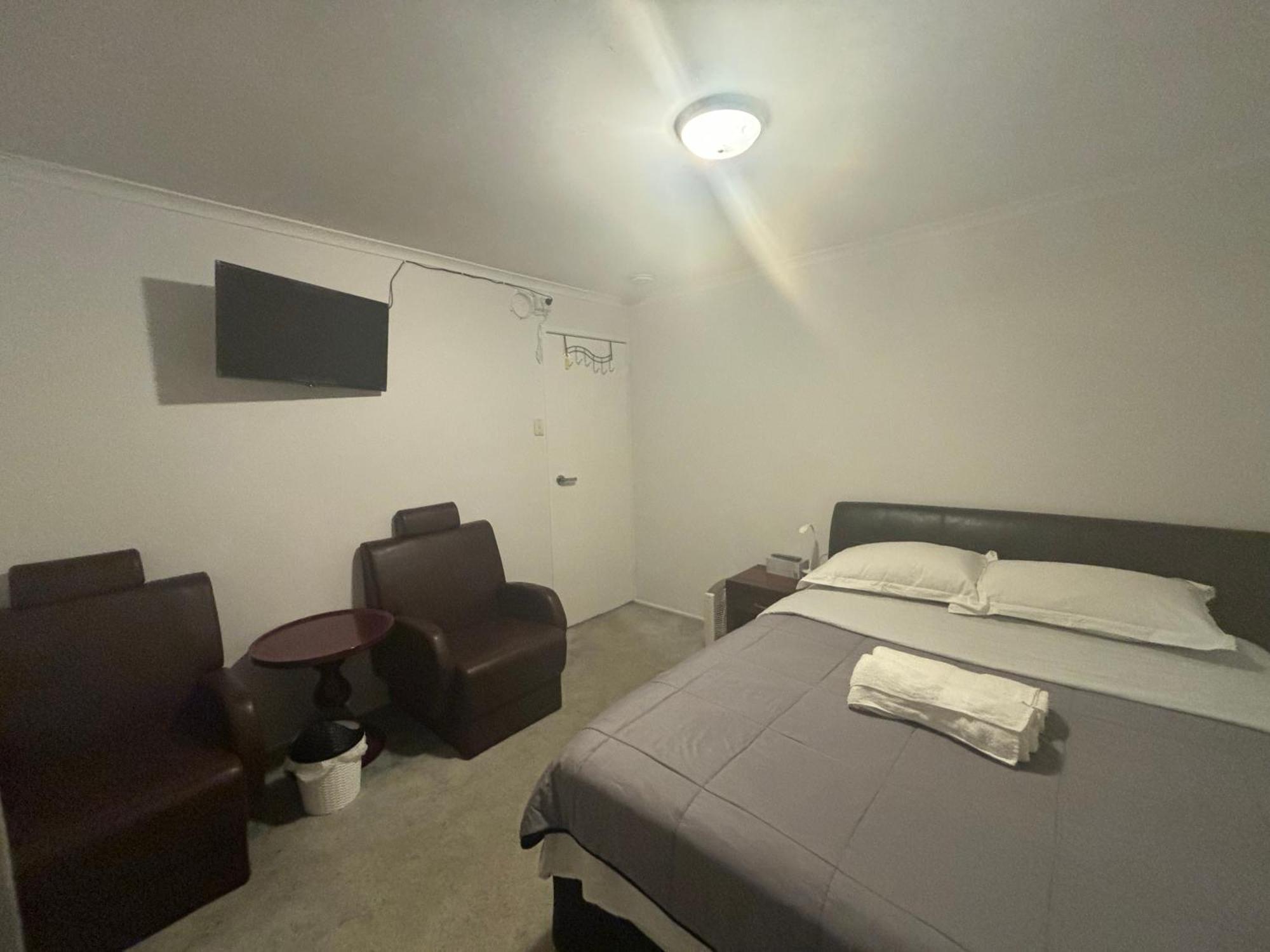 Yny Guest House Waterford Екстер'єр фото